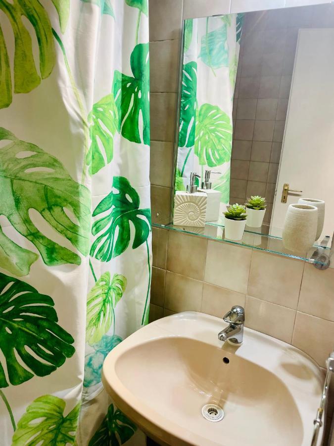 Katalin Panzio Hotel Budapest Bagian luar foto