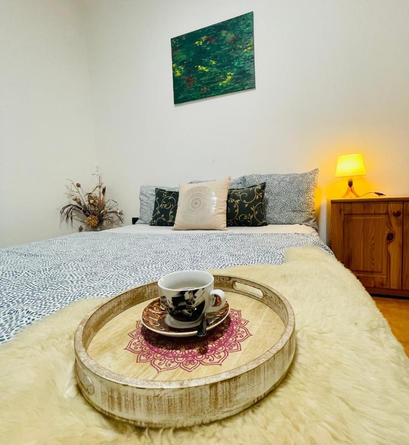 Katalin Panzio Hotel Budapest Bagian luar foto